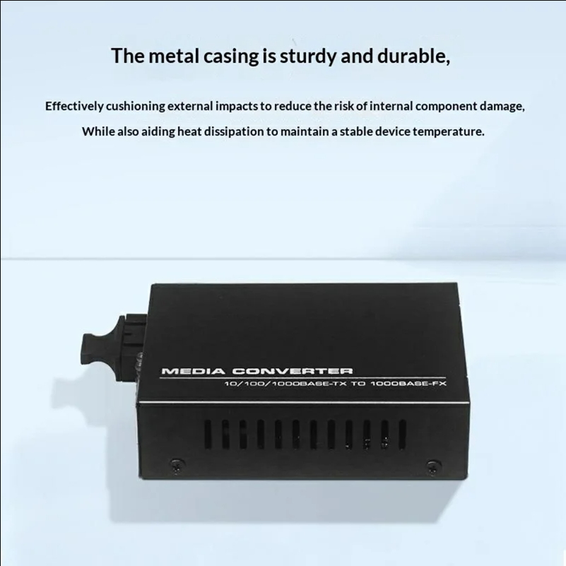 Gigabit Multimode Dual-Fiber Media Converter 10 / 100 / 1000Mbps SC Port Plug Play Heat Dissipation for Network Transmission - EU Plug - scene 1