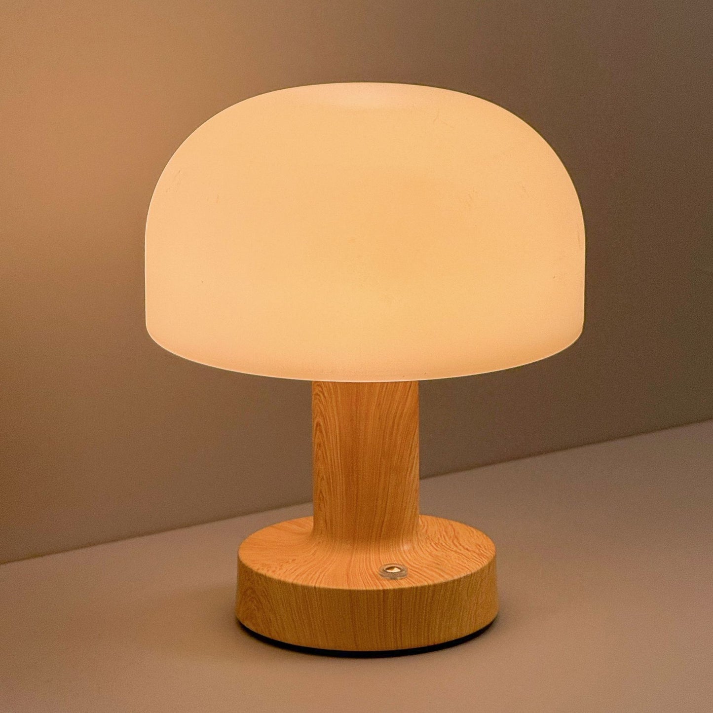 KAWELL Mushroom Lamp retro design close-up