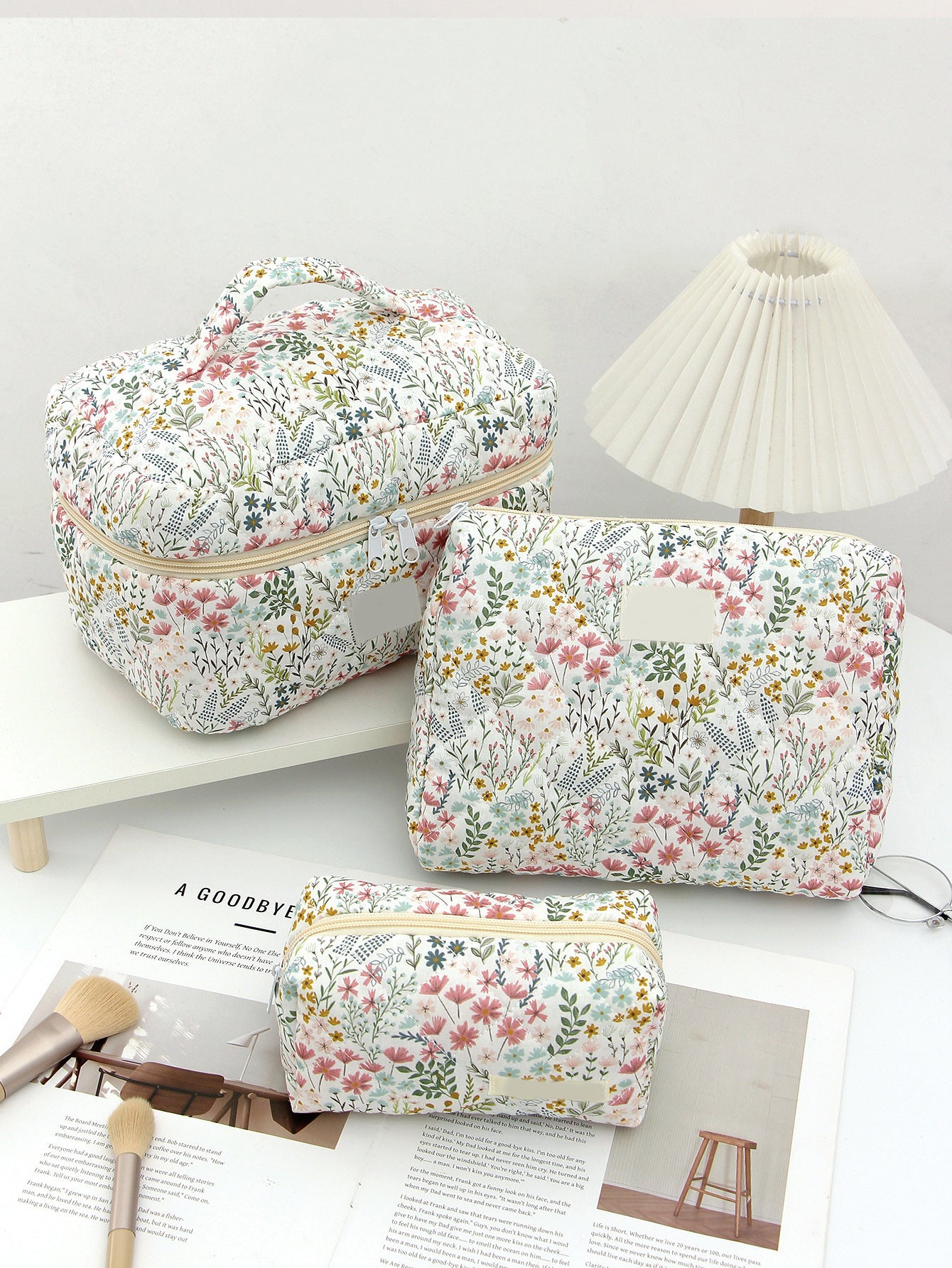 Large Capacity Printed Cosmetic Bag | Portable Travel Toiletry & Makeup Storage Bag