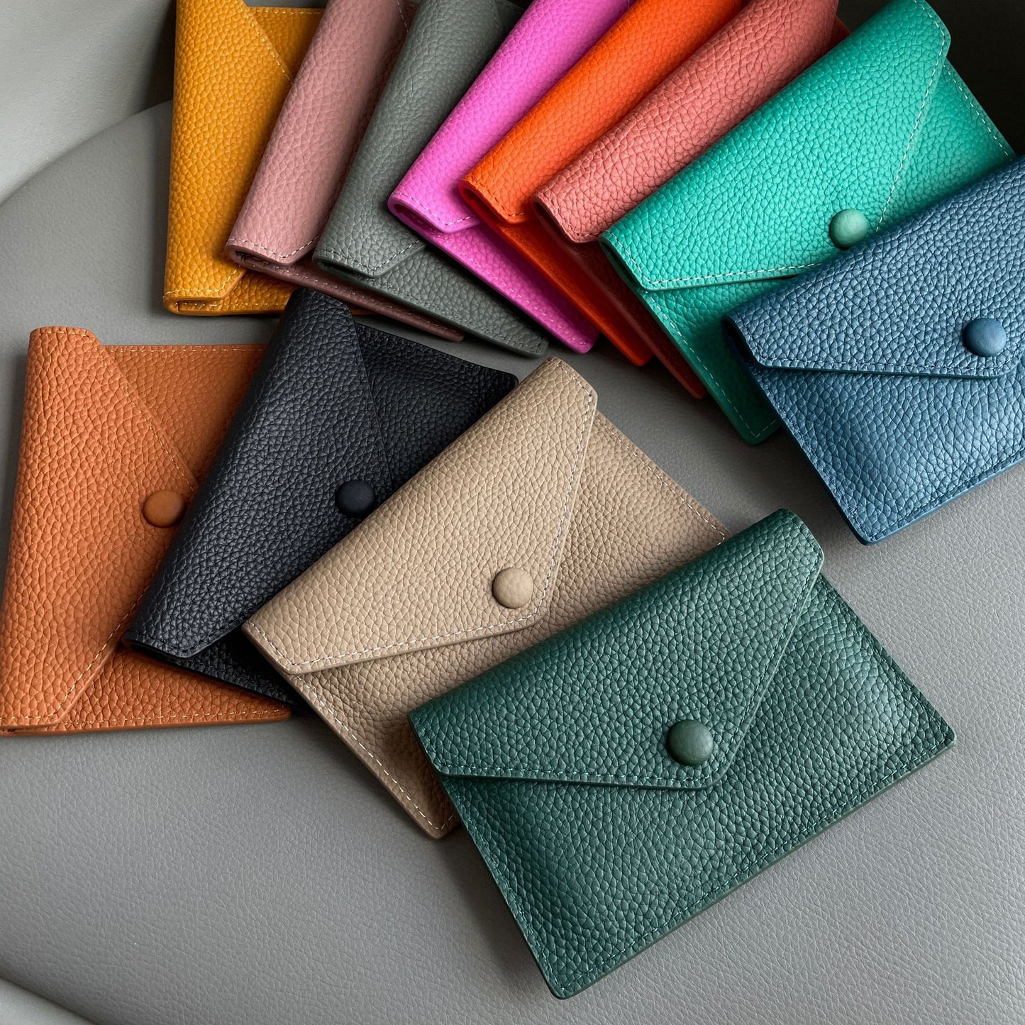 Genuine Leather Mini Card Wallet – Ultra-Thin Slim Coin Purse & ID Card Holder